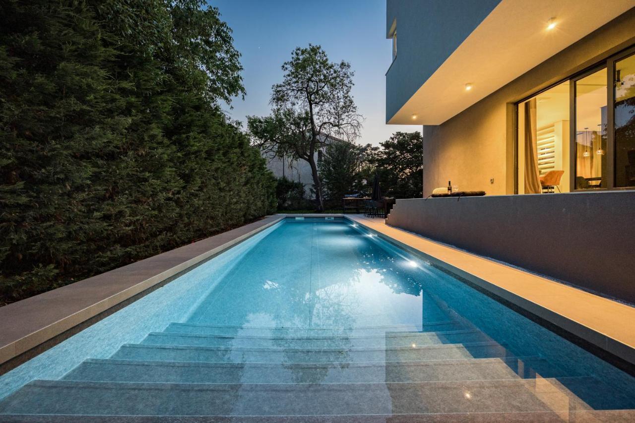 Villa Aida - 4 Bedroom Luxury Villa With Large Private Pool 4K Projector And Jacuzzi Pula Exterior foto